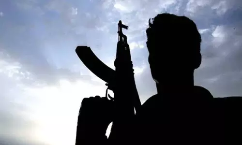 J&K में जैश आतंकवादियों के ठिकाने से मैगी और चावल बरामद J&K में जैश आतंकवादियों के ठिकाने से मैगी और चावल बरामद