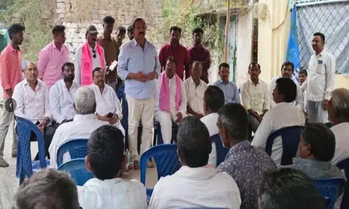 नगर निगम चुनाव में गुलाबी झंडा ही जीत है: पूर्व MLA बोलम मल्लैया यादव नगर निगम चुनाव में गुलाबी झंडा ही जीत है: पूर्व MLA बोलम मल्लैया यादव