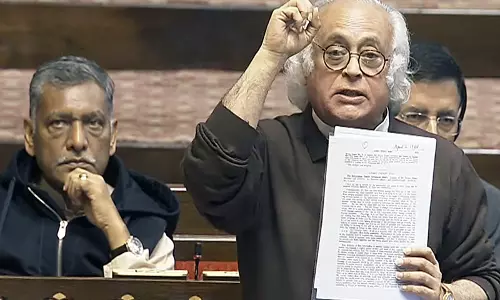 क्या प्रधानमंत्री Modi का विरोध करने वाला हर व्यक्ति शहरी नक्सली है?: जयराम रमेश क्या प्रधानमंत्री Modi का विरोध करने वाला हर व्यक्ति शहरी नक्सली है?: जयराम रमेश