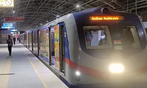 Blue Line Metro के पहिए रुक गए, जिससे मंगलवार शाम को बड़ी दिक्कत हुई