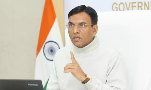 डॉ. मनसुख मांडविया ने लद्दाख को खेलो इंडिया शीतकालीन खेलों की मेजबानी क्षमता के लिए दी बधाई डॉ. मनसुख मांडविया ने लद्दाख को खेलो इंडिया शीतकालीन खेलों की मेजबानी क्षमता के लिए दी बधाई