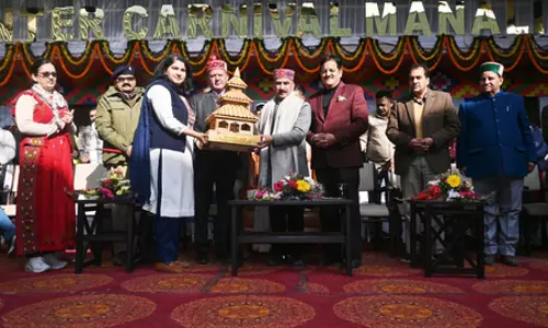 हिमाचल प्रदेश: सीएम सुखविंदर सिंह सुक्खू ने मनाली विंटर कार्निवल 2026 का किया उद्घाटन
