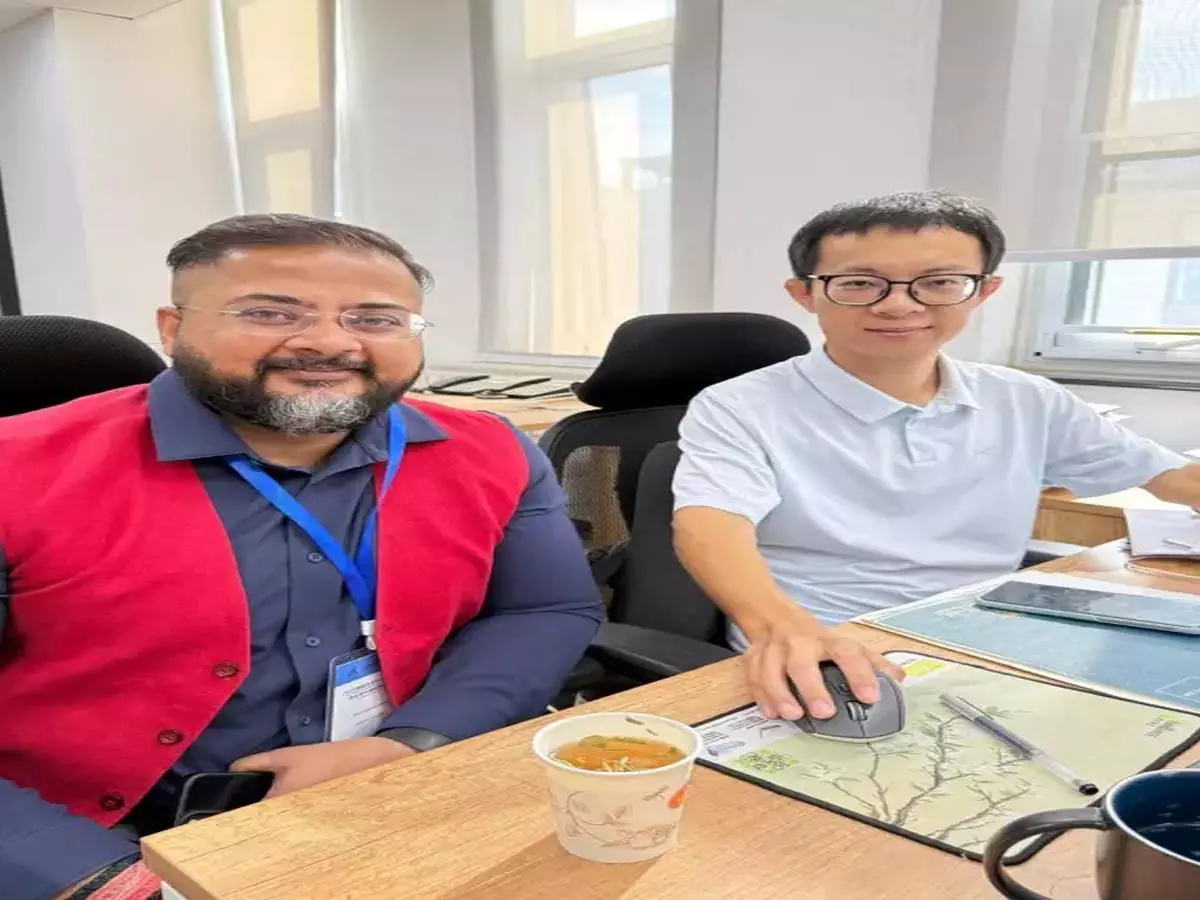 Nagaland: यूनी-चाइना टीम ने सेब-पत्ती के कचरे को जंग से बचाने वाली ढाल में बदला Nagaland: यूनी-चाइना टीम ने सेब-पत्ती के कचरे को जंग से बचाने वाली ढाल में बदला