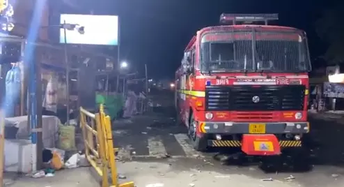 गुब्बारों में गैस भरी जा रही सिलेंडर फटा, महिला की मौत और 18 लोगों की हालत नाजुक गुब्बारों में गैस भरी जा रही सिलेंडर फटा, महिला की मौत और 18 लोगों की हालत नाजुक
