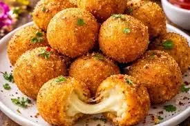 Suji Cheese Balls : आज ही घर पर बनाएं ये टेस्टी चीजी बॉल्स Suji Cheese Balls : आज ही घर पर बनाएं ये टेस्टी चीजी बॉल्स