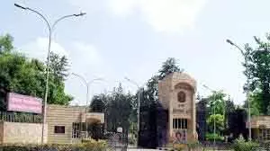 Kurukshetra यूनिवर्सिटी VC के दौरे के बाद जापान के साथ रिसर्च संबंधों पर नज़र रखेगी Kurukshetra यूनिवर्सिटी VC के दौरे के बाद जापान के साथ रिसर्च संबंधों पर नज़र रखेगी
