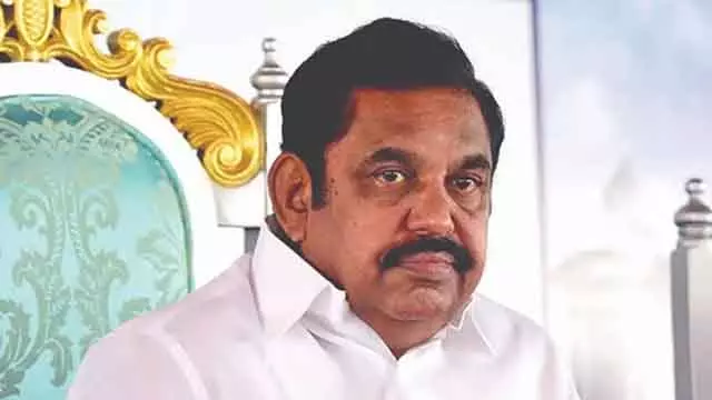 पूर्व AIADMK MP ने केस में 1 करोड़ का मुआवजा मांगा, एडप्पादी पलानीस्वामी को जवाब देने का आदेश पूर्व AIADMK MP ने केस में 1 करोड़ का मुआवजा मांगा, एडप्पादी पलानीस्वामी को जवाब देने का आदेश