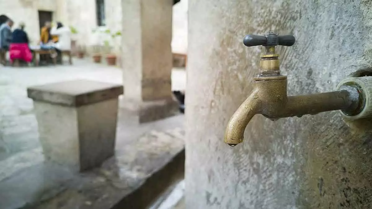 Pune : PMC ने पाइपलाइन के काम के लिए 21 जनवरी को पूरी तरह पानी बंद करने की घोषणा की Pune : PMC ने पाइपलाइन के काम के लिए 21 जनवरी को पूरी तरह पानी बंद करने की घोषणा की