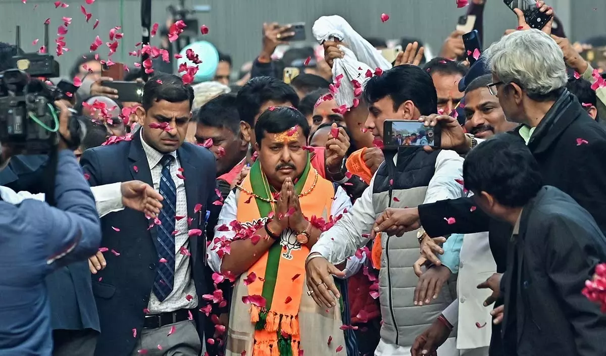 नितिन नबीन निर्विरोध भाजपा के 12वें राष्ट्रीय अध्यक्ष...Z कैटेगरी की सुरक्षा मिली नितिन नबीन निर्विरोध भाजपा के 12वें राष्ट्रीय अध्यक्ष...Z कैटेगरी की सुरक्षा मिली