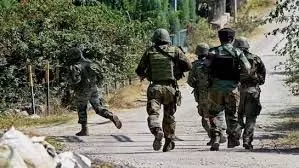 Himachal: आतंकी हमले के बाद चंबा की सीमाओं पर बढ़ाई चौकसी, हाई अलर्ट पर जवान Himachal: आतंकी हमले के बाद चंबा की सीमाओं पर बढ़ाई चौकसी, हाई अलर्ट पर जवान