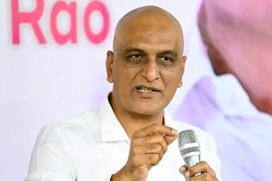 SIT ने फोन टैपिंग केस में BRS नेता हरीश राव को तलब किया SIT ने फोन टैपिंग केस में BRS नेता हरीश राव को तलब किया