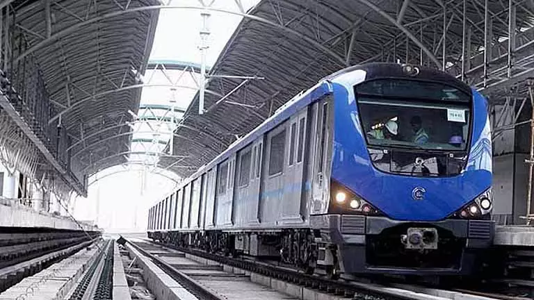 मद्रास HC ने CMRL से कहा, सरप्राइज चेकिंग करें मद्रास HC ने CMRL से कहा, सरप्राइज चेकिंग करें