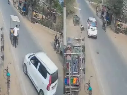 Uttar Pradesh: बेकाबू कार ने ठेले को मारी टक्कर, स्ट्रीट वेंडर घायल, चालक फरार Uttar Pradesh: बेकाबू कार ने ठेले को मारी टक्कर, स्ट्रीट वेंडर घायल, चालक फरार