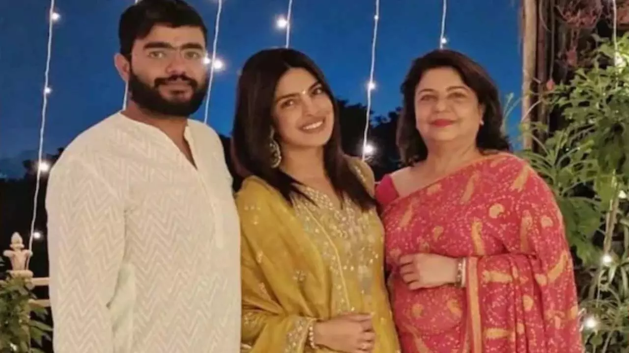 प्रियंका की सफलता पर मधु चोपड़ा: सिद्धार्थ चोपड़ा Collateral Damage प्रियंका की सफलता पर मधु चोपड़ा: सिद्धार्थ चोपड़ा Collateral Damage