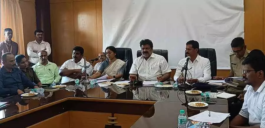 Karnataka : मारी जात्रा की सफलता के लिए भक्तों का सहयोग ज़रूरी है Karnataka : मारी जात्रा की सफलता के लिए भक्तों का सहयोग ज़रूरी है