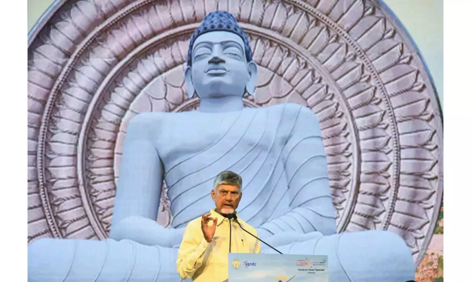Andhra प्रदेश के मुख्यमंत्री ने नितिन नवीन को भाजपा के नए राष्ट्रीय अध्यक्ष बनने पर बधाई दी Andhra प्रदेश के मुख्यमंत्री ने नितिन नवीन को भाजपा के नए राष्ट्रीय अध्यक्ष बनने पर बधाई दी