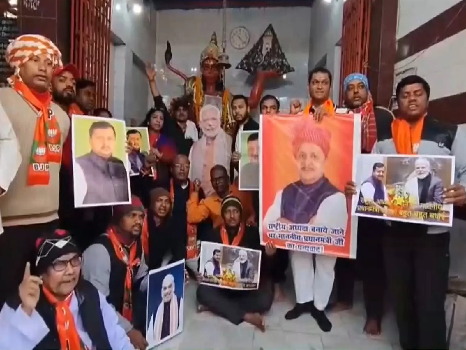 Patna में नितिन नबीन के कार्यभार संभालने पर जश्न Patna में नितिन नबीन के कार्यभार संभालने पर जश्न