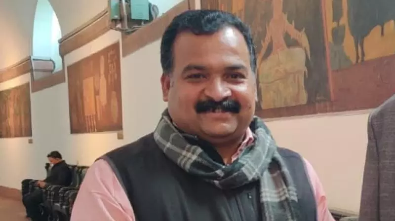 Congress ने तमिलनाडु के गवर्नर के वॉकआउट की आलोचना की Congress ने तमिलनाडु के गवर्नर के वॉकआउट की आलोचना की