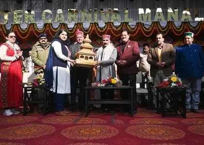 Himachal के सीएम ने मनाली विंटर कार्निवल का उद्घाटन किया Himachal के सीएम ने मनाली विंटर कार्निवल का उद्घाटन किया