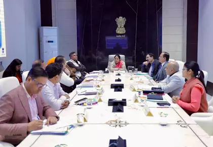 दिल्ली: CM ने एमबी रोड छह-लेन एलिवेटेड रोड प्रोजेक्ट की शुरुआत की दिल्ली: CM ने एमबी रोड छह-लेन एलिवेटेड रोड प्रोजेक्ट की शुरुआत की