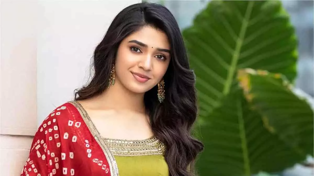 Kriti Shetty का सिनेमाई सफर: उप्पेना की ब्लॉकबस्टर शुरुआत से टॉप लीग तक का रास्ता Kriti Shetty का सिनेमाई सफर: उप्पेना की ब्लॉकबस्टर शुरुआत से टॉप लीग तक का रास्ता