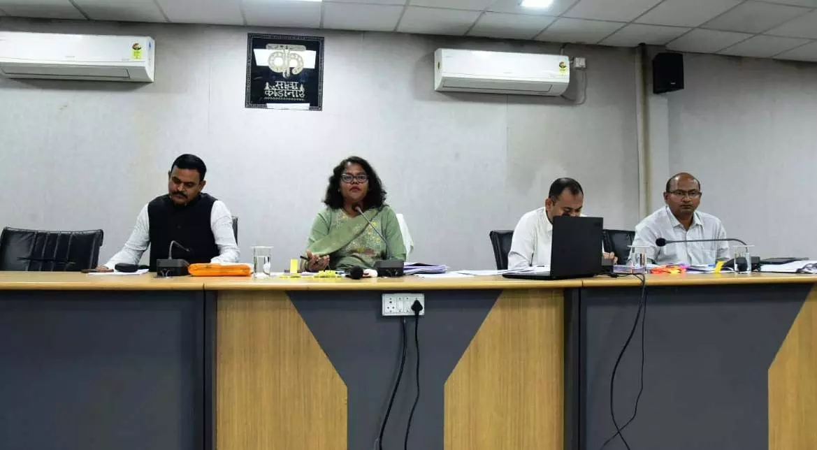 गणतंत्र दिवस के गरिमामयी आयोजन को लेकर कलेक्टर ने दिए निर्देश गणतंत्र दिवस के गरिमामयी आयोजन को लेकर कलेक्टर ने दिए निर्देश
