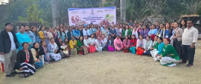 ULB निदेशक ने SHG से जल संरक्षण में लीडर बनने का आग्रह किया ULB निदेशक ने SHG से जल संरक्षण में लीडर बनने का आग्रह किया