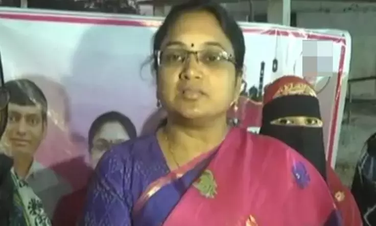 Telangana: नागरिक चुनावों से पहले नेता अपनी वफादारी बदल रहे हैं, बेहतर मौकों की तलाश में हैं
