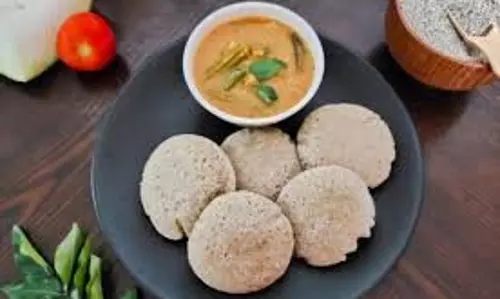 Bajra Idli: सर्दियों में बनाएं बाजरा की फूली फूली इडली Bajra Idli: सर्दियों में बनाएं बाजरा की फूली फूली इडली