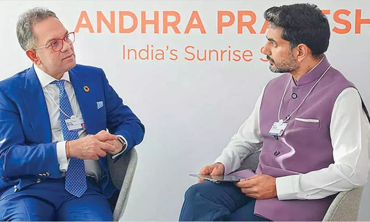 RMZ ने AP के लिए 1 लाख करोड़ रुपये के निवेश प्लान का वादा किया है RMZ ने AP के लिए 1 लाख करोड़ रुपये के निवेश प्लान का वादा किया है