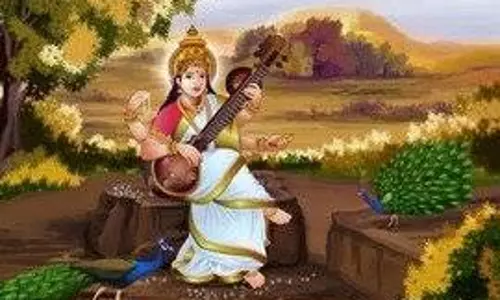 Maa Sarswati 108 Names Mantra: इस बसंत पंचमी करें ज्ञान और विद्या की देवी सरस्वती के 108 नामों के मंत्रों का जाप, हो जाएगा कल्याण
