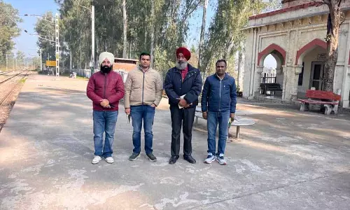 रेलवे ने हेरिटेज Dera Baba Nanak स्टेशन को गिराने पर रोक लगाई