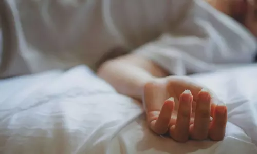 हैदराबाद में सनसनीखेज हत्या: पति ने पत्नी को मारा, WhatsApp स्टेटस से हुआ खुलासा