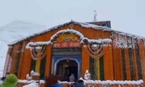 Kedarnath : मांस व शराब पर रहेगा पूर्ण प्रतिबंध, भूस्खलन और रूट डायवर्जन के लिए अधिकारियों को दिए सख्त निर्देश Kedarnath : मांस व शराब पर रहेगा पूर्ण प्रतिबंध, भूस्खलन और रूट डायवर्जन के लिए अधिकारियों को दिए सख्त निर्देश