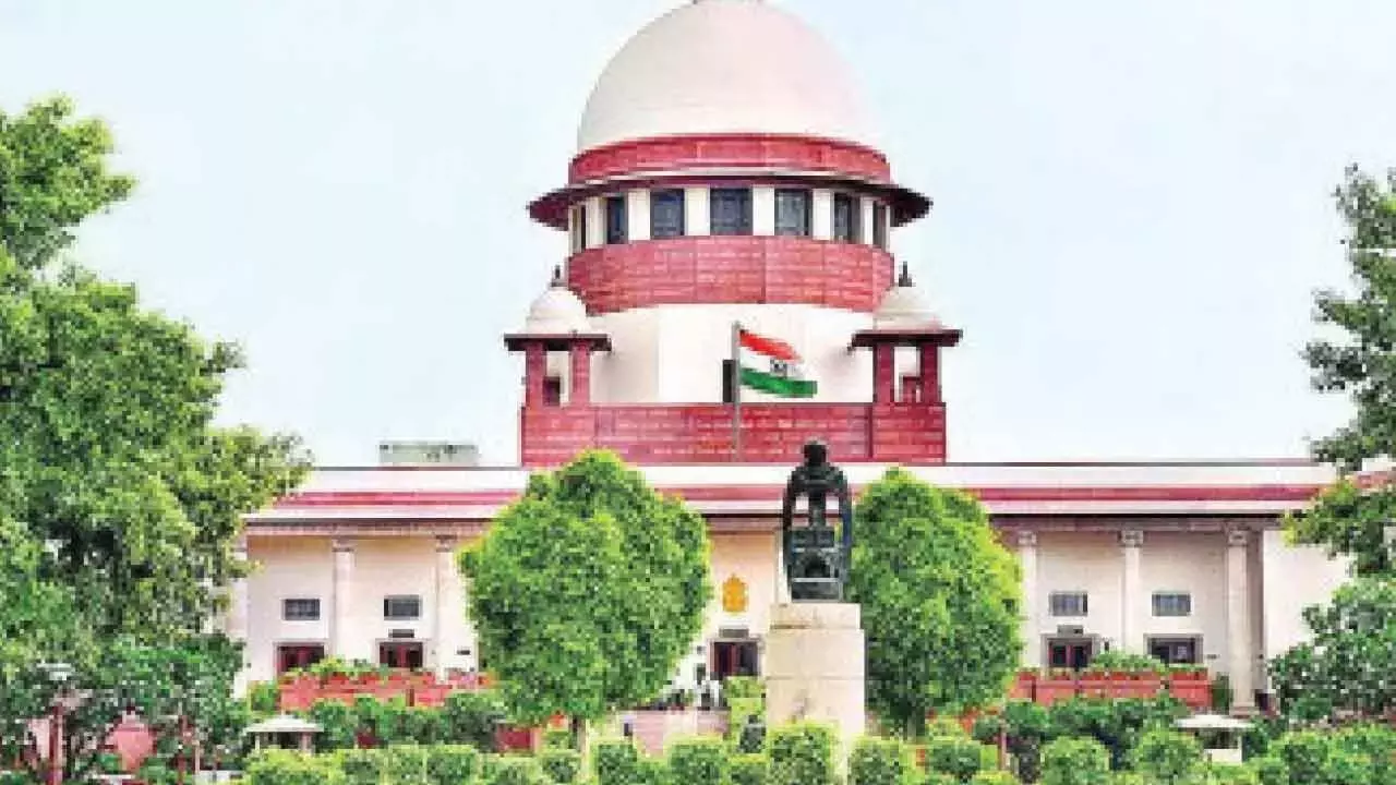 पंजाब केसरी के प्रिंटिंग प्रेस काम करते रहेंगे: SC पंजाब केसरी के प्रिंटिंग प्रेस काम करते रहेंगे: SC