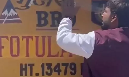 Haryana : BRO के मील के पत्थर पर ‘गुर्जर’ का स्टिकर लगाकर लोगों में गुस्सा पैदा कर दिया Haryana : BRO के मील के पत्थर पर ‘गुर्जर’ का स्टिकर लगाकर लोगों में गुस्सा पैदा कर दिया