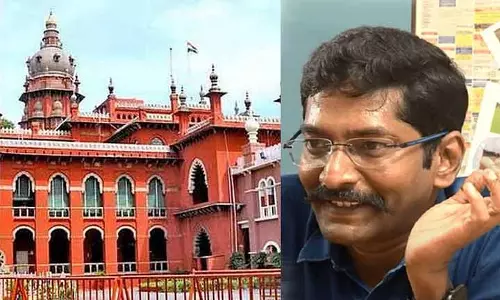 हाई कोर्ट ने Savukku Shankar की मां से कहा, उसे सलाह दें हाई कोर्ट ने Savukku Shankar की मां से कहा, उसे सलाह दें