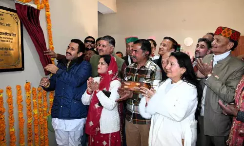 हिमाचल सरकार फोर-लेन कंस्ट्रक्शन से जुड़ी दिक्कतों को दूर करेगी: Minister हिमाचल सरकार फोर-लेन कंस्ट्रक्शन से जुड़ी दिक्कतों को दूर करेगी: Minister
