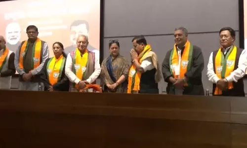 Delhi में नए अध्यक्ष नितिन नवीन के नेतृत्व में भाजपा में अंदरूनी बातचीत चल रही