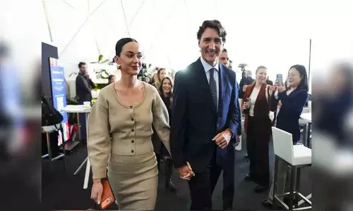 Katy Perry और जस्टिन ट्रूडो का डेवोस में क्यूट मोमेंट वायरल हो गया Katy Perry और जस्टिन ट्रूडो का डेवोस में क्यूट मोमेंट वायरल हो गया
