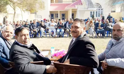मनरेगा ग्रामीण गरीबों की अर्थव्यवस्था की रीढ़ है: Ashok मनरेगा ग्रामीण गरीबों की अर्थव्यवस्था की रीढ़ है: Ashok