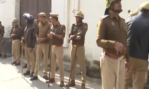 संभल हिंसा आरोपी शारिक सथा की Property जब्त