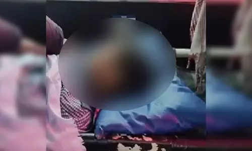 लापरवाही ने ली मासूम की जान...दिल दहलाने वाली खबर लापरवाही ने ली मासूम की जान...दिल दहलाने वाली खबर