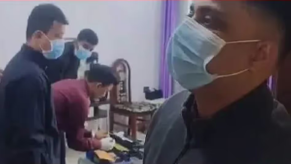 Guwahati के बिजनेसमैन राजेश बजाज को हिरासत में लिया