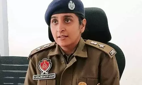 व्यापारियों ने Chandigarh SSP से मुलाकात की, फायरिंग के मामलों पर चिंता जताई व्यापारियों ने Chandigarh SSP से मुलाकात की, फायरिंग के मामलों पर चिंता जताई