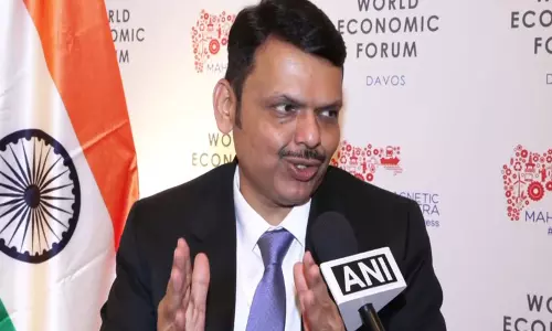 दावोस यात्रा का उद्देश्य निवेश और तकनीक: Fadnavis दावोस यात्रा का उद्देश्य निवेश और तकनीक: Fadnavis