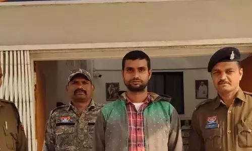 घरेलू विवाद में पति ने पत्नी को सल्फास खिलाकर उतारा मौत के घाट, आरोपी गिरफ्तार घरेलू विवाद में पति ने पत्नी को सल्फास खिलाकर उतारा मौत के घाट, आरोपी गिरफ्तार