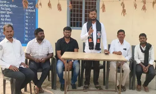 Karla Rajesh की मौत के मामले में कानूनी कार्रवाई की मांग Karla Rajesh की मौत के मामले में कानूनी कार्रवाई की मांग