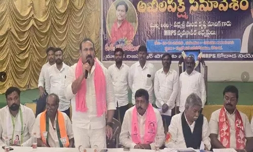 कोडड के पूर्व MLA ने दलित बच्चे की मौत के लिए मंत्री और MLA पर आरोप लगाया कोडड के पूर्व MLA ने दलित बच्चे की मौत के लिए मंत्री और MLA पर आरोप लगाया