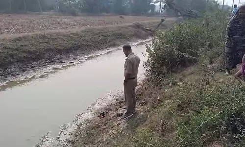 नवजात शिशु का शव सीवर में मिला, रहस्य बना हुआ है कि उसे किसने फेंका